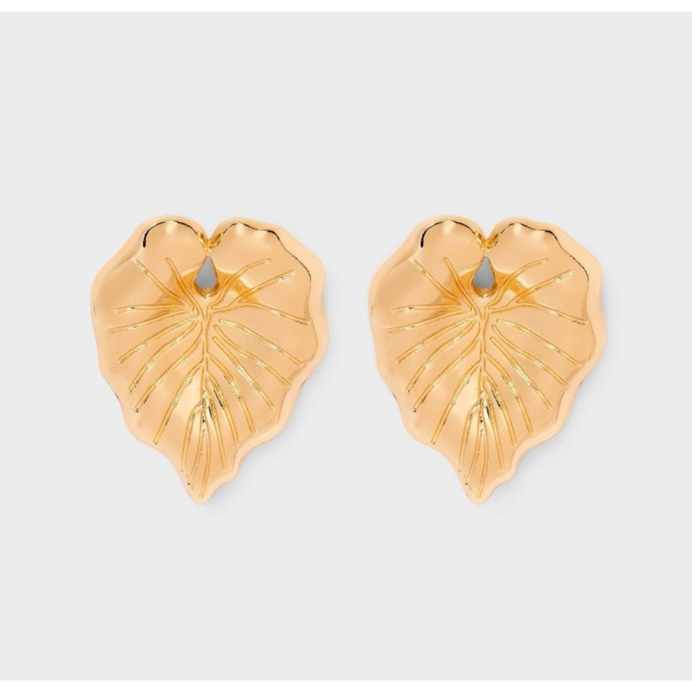 a new day Gold Leaf-Shaped Earrings